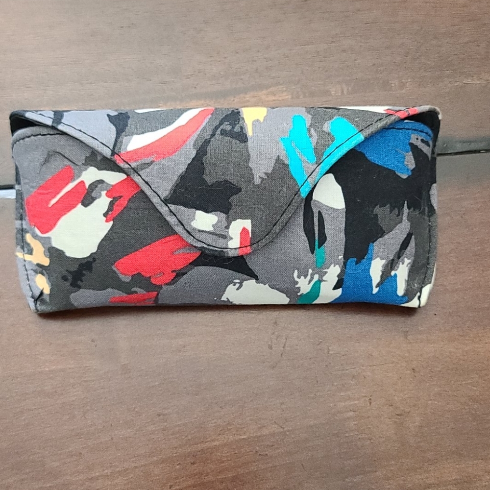 NWOT Vera Bradley Glasses Case